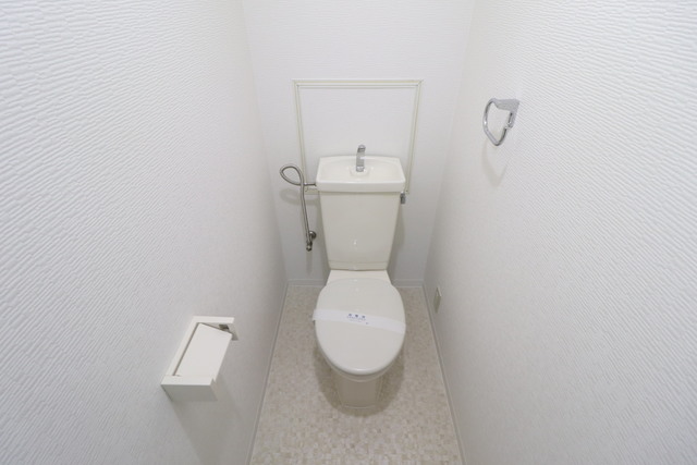 トイレ　トイレ