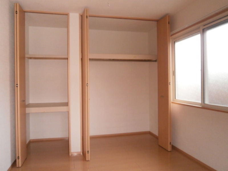 収納　図面と現状に相違がある場合には現状を優先