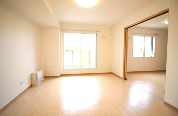 居室・リビング　リビング