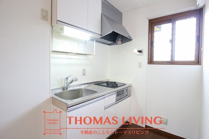 キッチン　2口コンロ・グリル付きです。