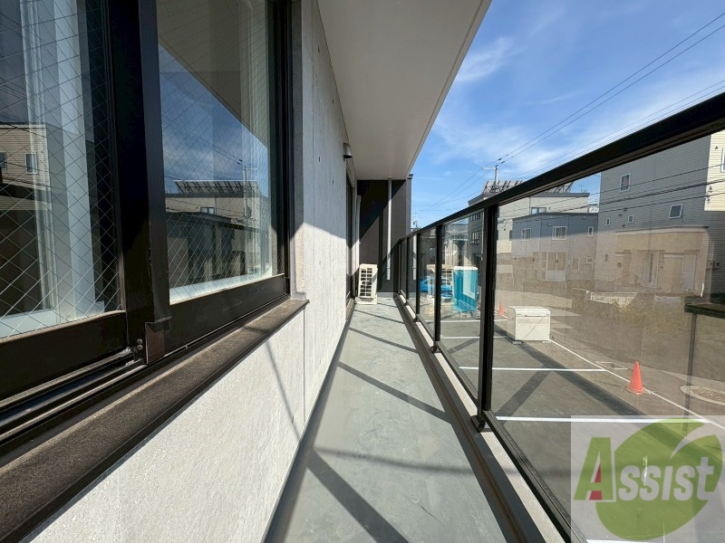 バルコニー　バルコニーです。洗濯物を干したり一息ついたりできますね！