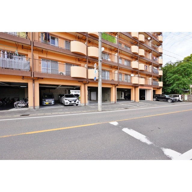 駐車場　お問い合わせは美濃善不動産駅前店へ！