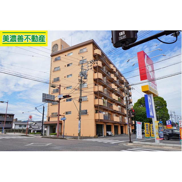 建物外観　お問い合わせは美濃善不動産駅前店へ！