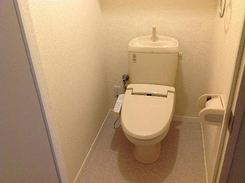 トイレ　実際のお部屋と異なる場合がございます。