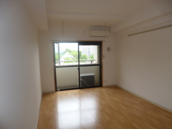 居室・リビング　同一タイプ※備品除く