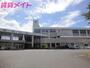中学校　亀山市立中部中学校（中学校）まで2417m