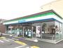 コンビニ　ファミリーマート伊勢崎連取町店（コンビニ）まで352m