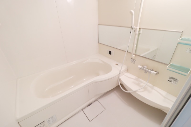 バス・シャワールーム　図面と現状に相違がある場合には現状を優先