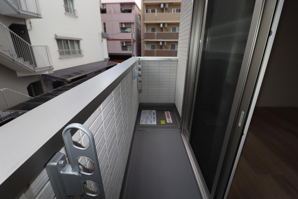 バルコニー　バルコニー：画像は同社類似物件の写真