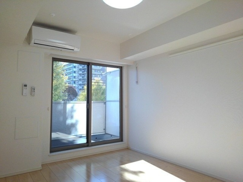 居室・リビング　図面と現状に相違がある場合には現状を優先