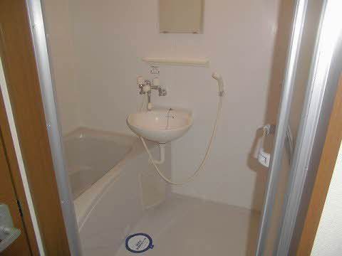 バス・シャワールーム　バスルーム