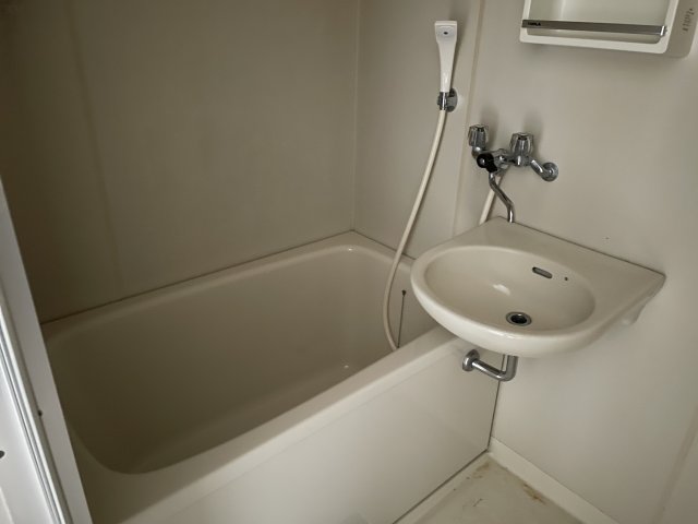 バス・シャワールーム　きれいなお風呂です