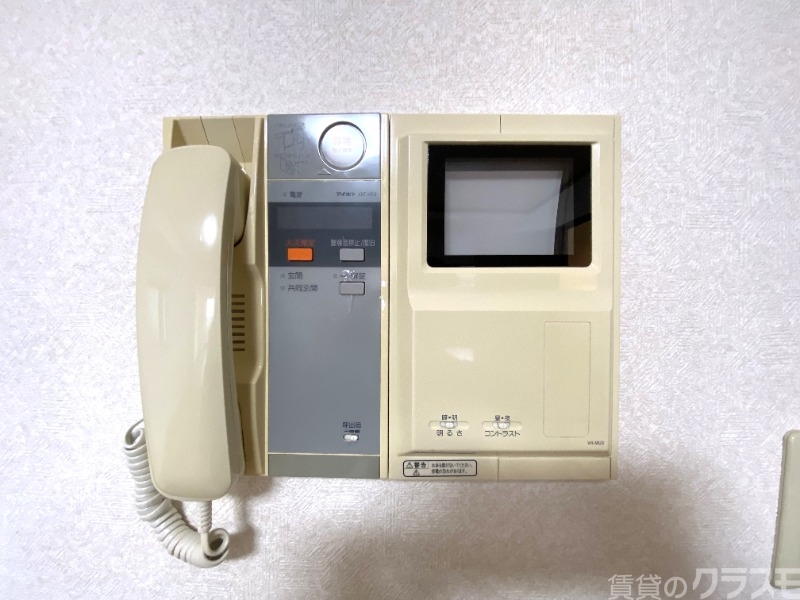 セキュリティ　来客時にはモニターで確認が出来ます。