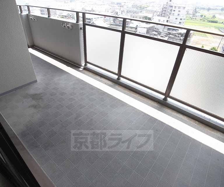 バルコニー　洗濯物干せます