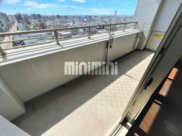 バルコニー　１３０３号室