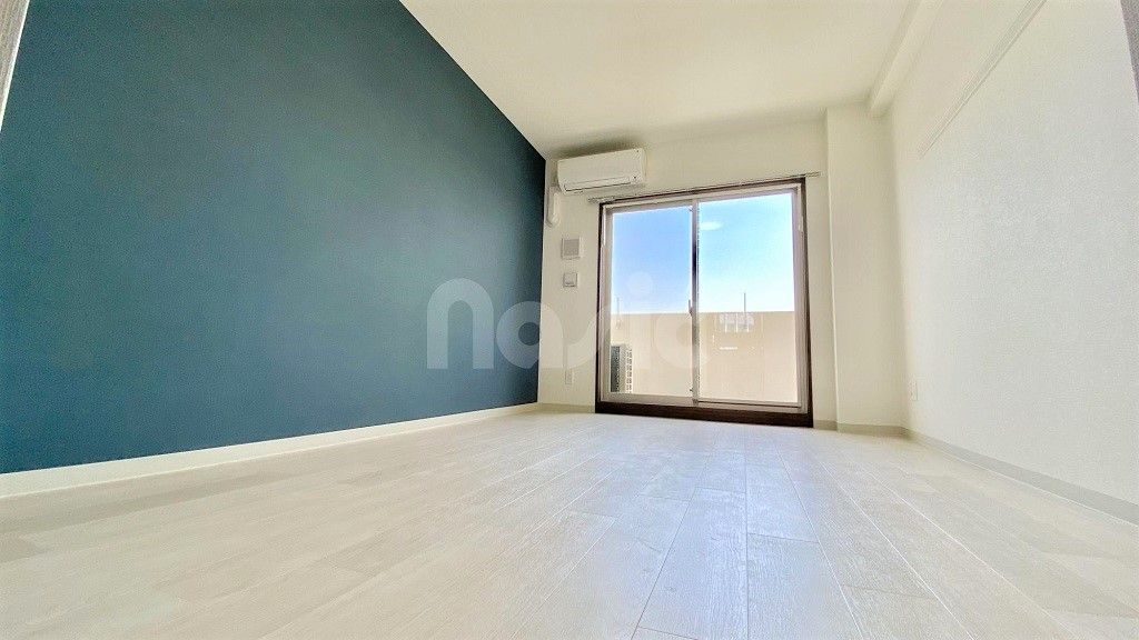 居室・リビング　01~03号室