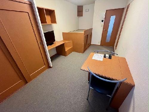 居室・リビング　設備・仕様は号室により異なる為、現状を優先いたします。