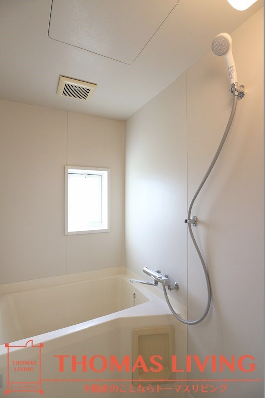 バス・シャワールーム　写真準備中の為、同物件の他タイプの写真です。