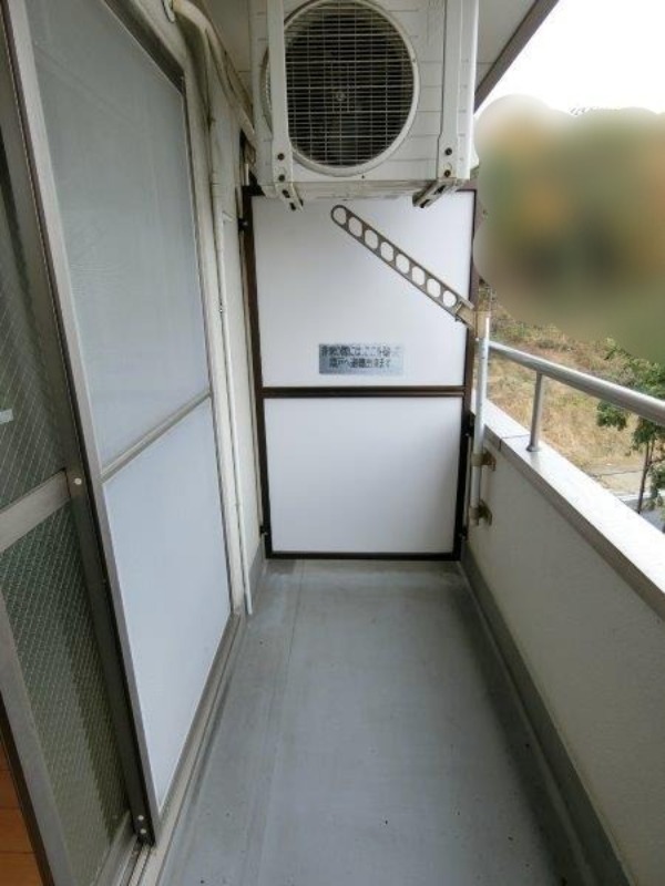 バルコニー　図面と現状に相違がある場合には現状を優先