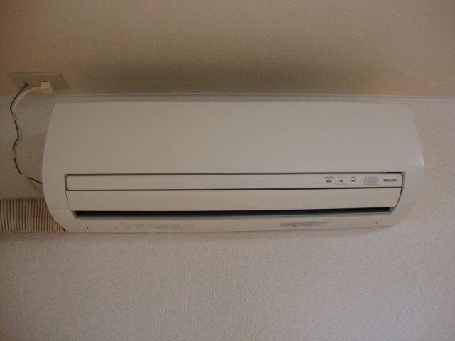 その他設備　洋室のエアコン