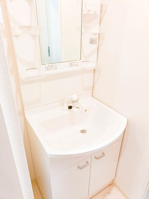 洗面設備　同仕様