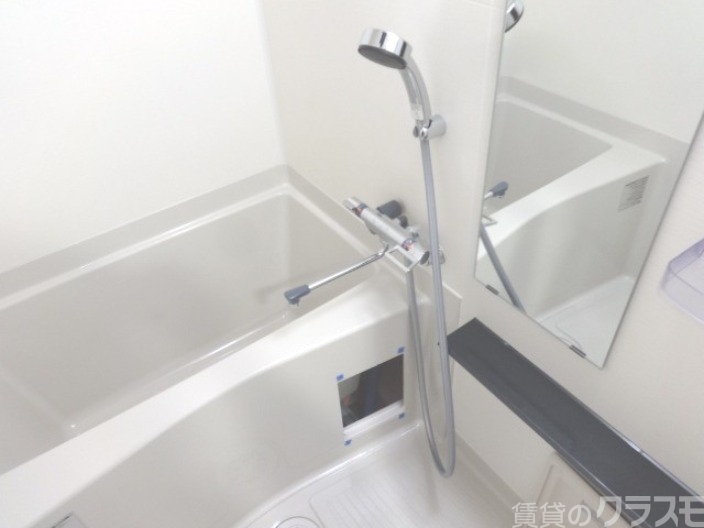 バス・シャワールーム　一日の疲れをお取りくださいませ。