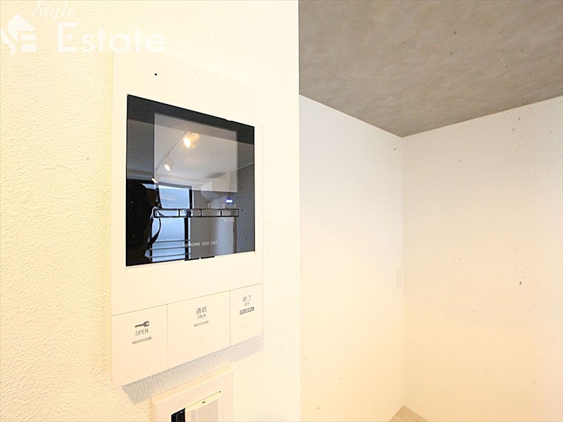 セキュリティ　モニター付きインターホン