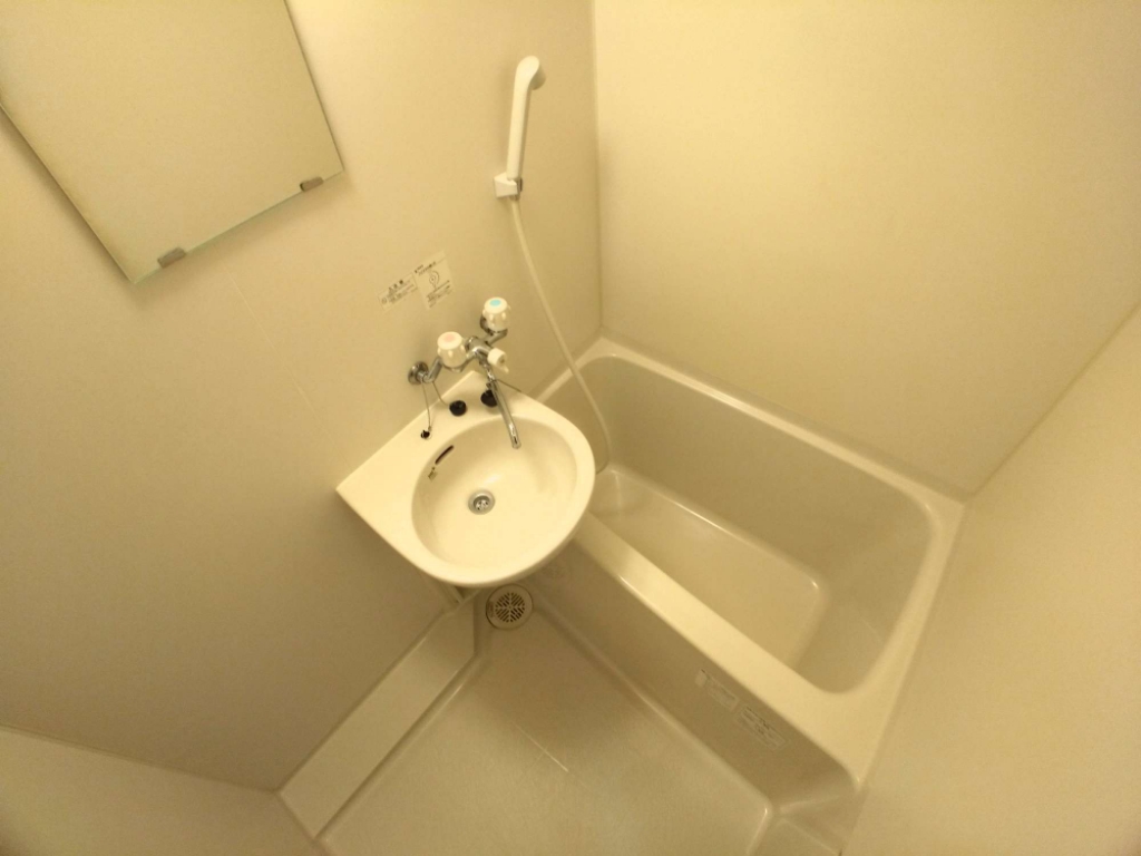 バス・シャワールーム　快適なバスルーム