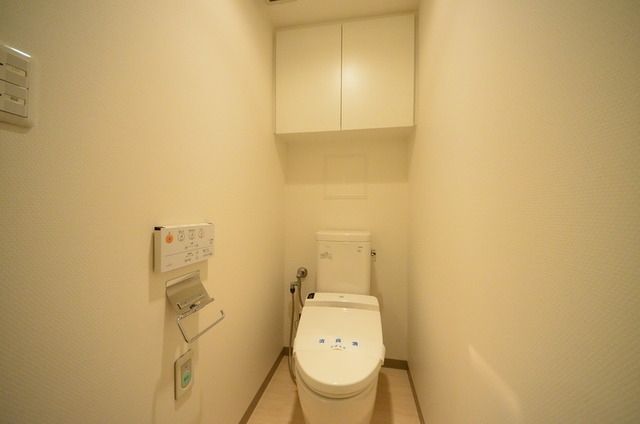 トイレ　★お部屋探しは株式会社タウンハウジング東京まで★