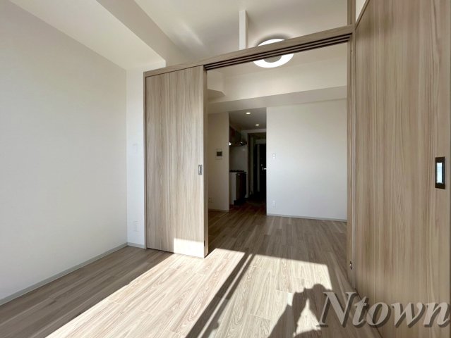 居室・リビング　こちらのリビングで趣味の時間をお楽しみください