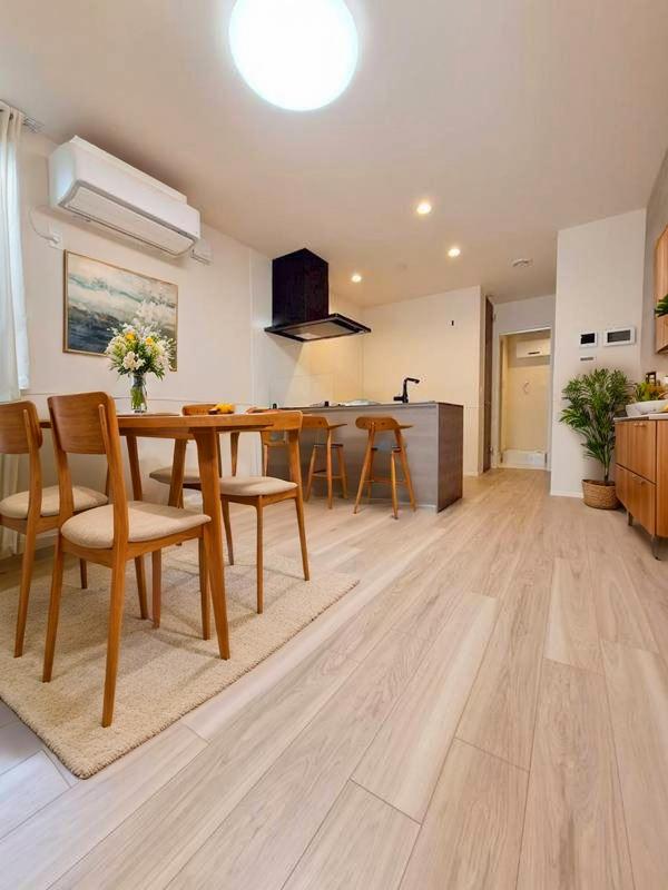 居室・リビング　★明るいフローリングの角部屋です★