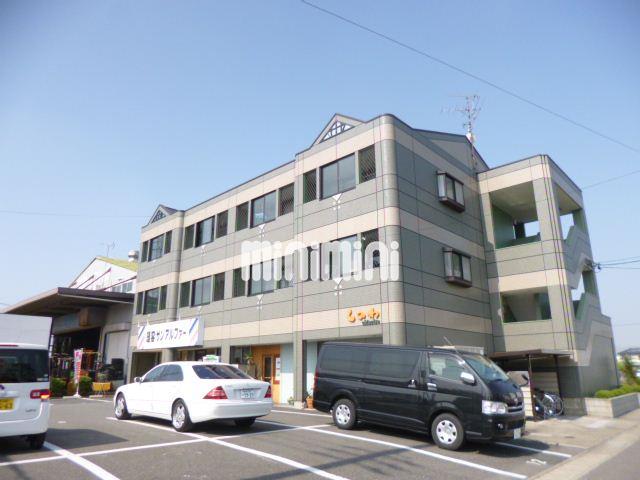 建物外観　大型ショッピングモール近く