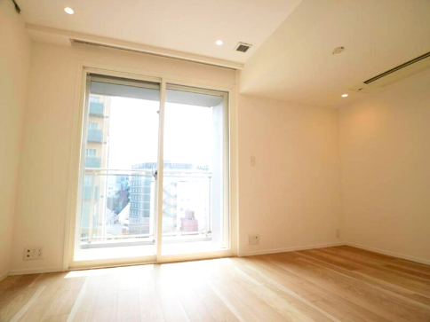 居室・リビング　※反転タイプ