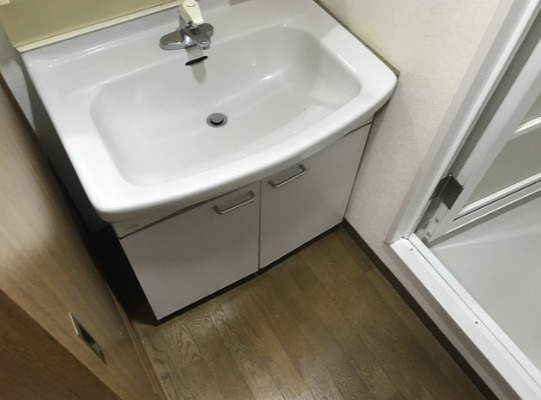洗面設備　洗面所です