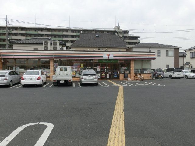 コンビニ　セブンイレブン越谷平方南町店（コンビニ）まで440m
