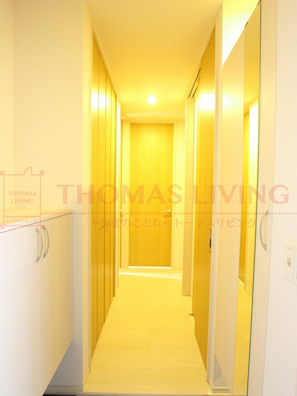 玄関　同型写真です