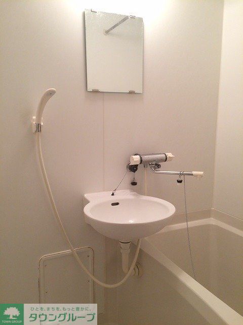 バス・シャワールーム　バストイレ別