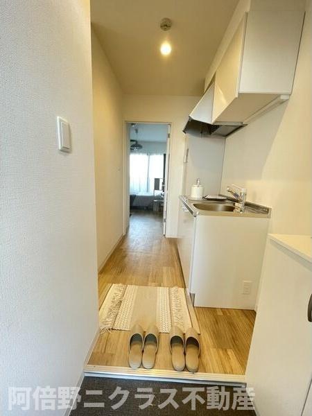 キッチン　家具は参考・付随しません。