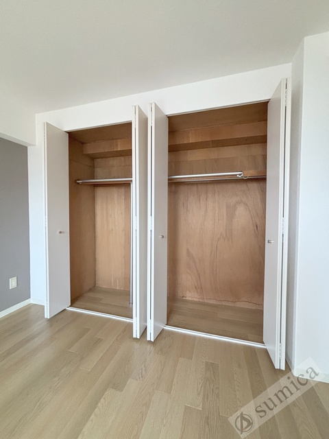 収納　収納力抜群の壁一面のクローゼットです♪♪