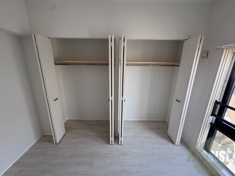 収納　洋室にはクローゼットがあるのですっきり片付きそうです。