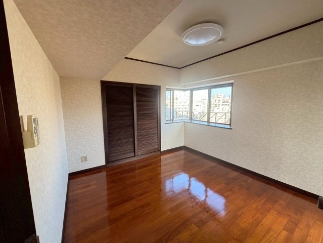 居室・リビング　サンハイツ松山★那覇市松山エリア