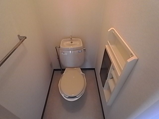 トイレ　清潔感のあるトイレ