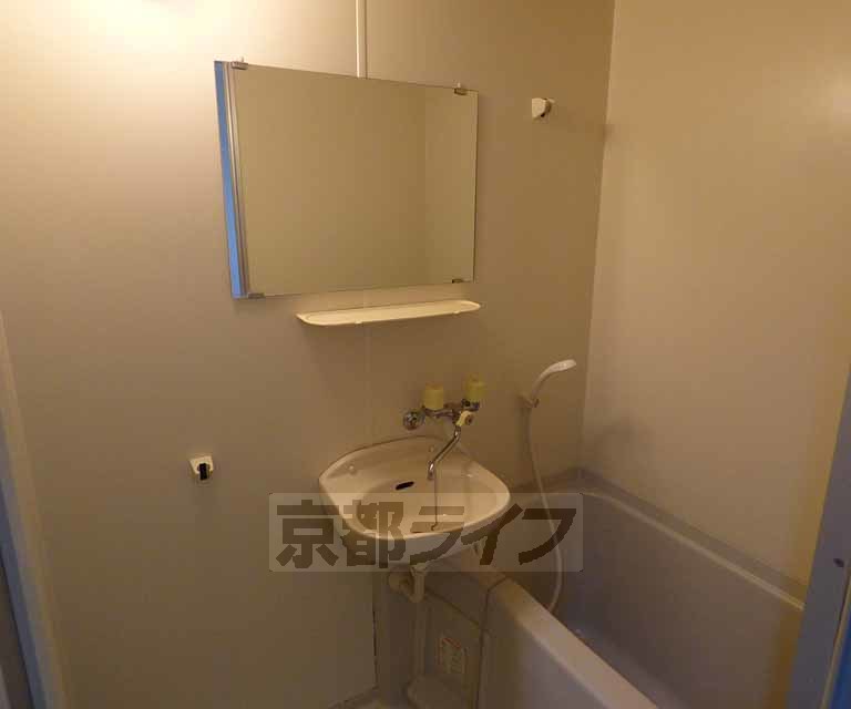 洗面設備　洗面所です。