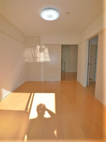 居室・リビング　★明るい室内★