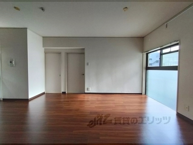 居室・リビング　居室