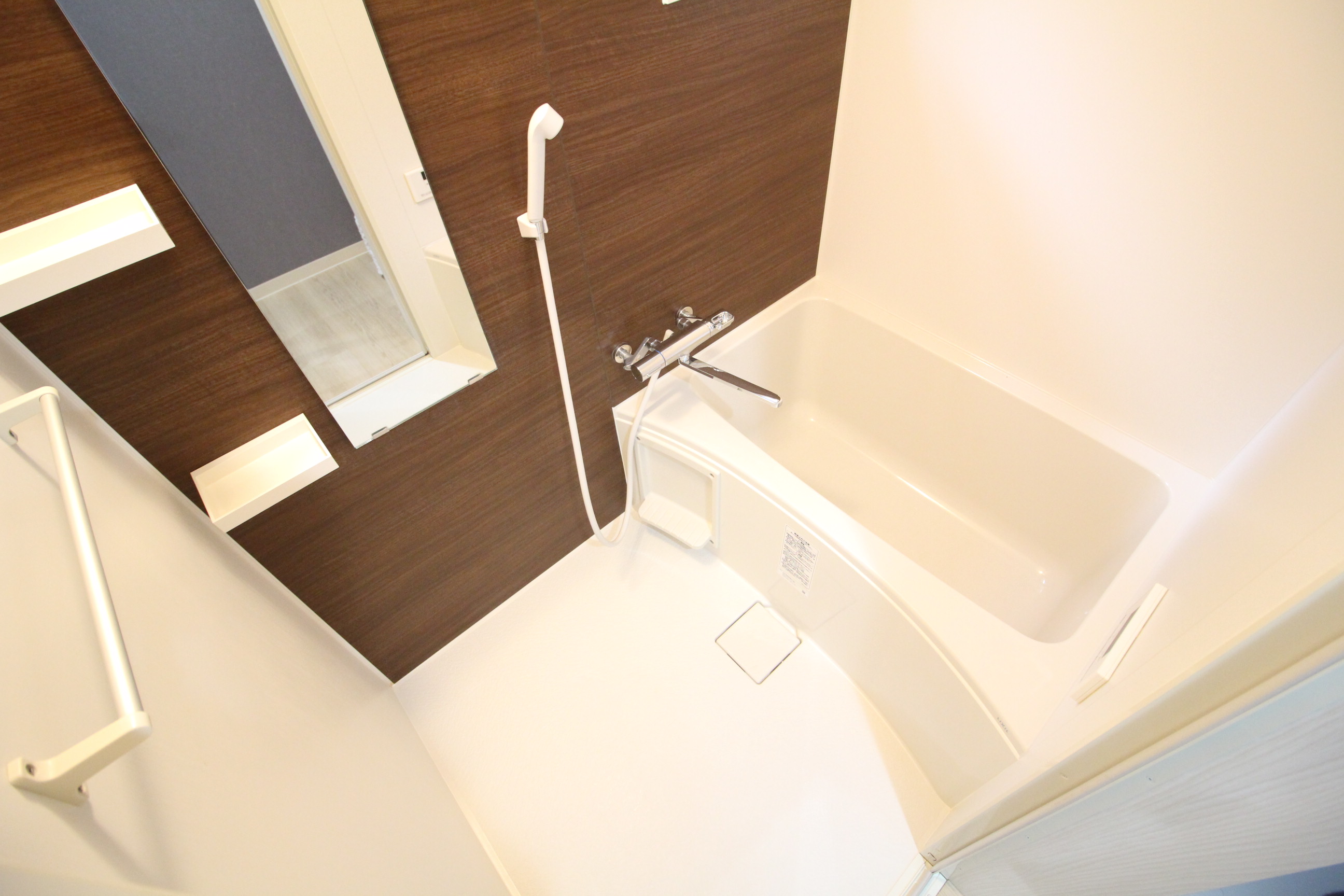 バス・シャワールーム　バスルームです♪