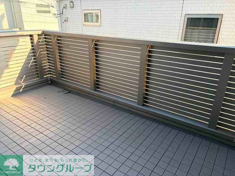 バルコニー　バルコニー