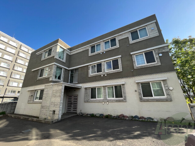 建物外観　札幌市北区北３８条西「ディア麻生」