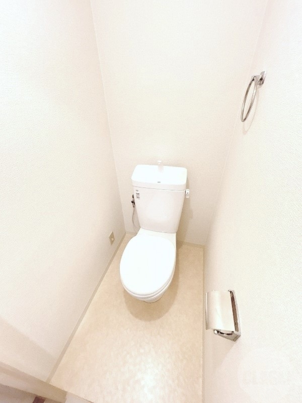 トイレ　※同じ間取りの写真です※
