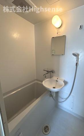 洗面設備　広い洗面スペース